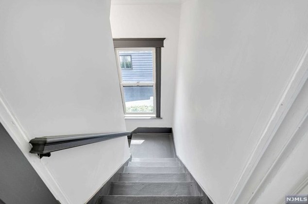 151 Continental Ave #2, River Edge, NJ 07661