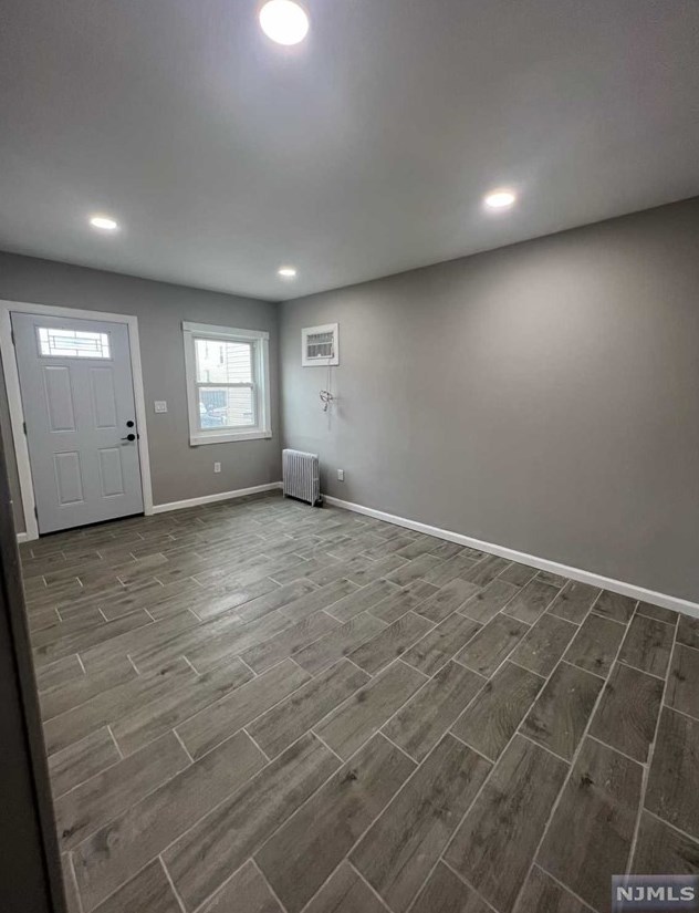 25 George St, Paterson, NJ 07503