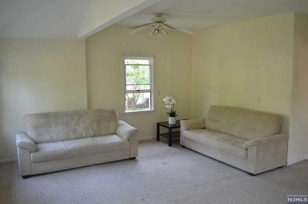 49 Sycamore Ave, Hillsdale, NJ 07642-2738