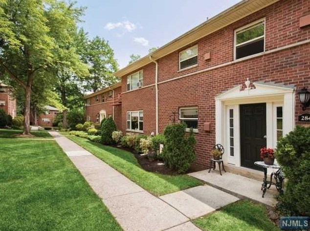 280-320 Oak St #306d, Ridgewood, NJ 07450