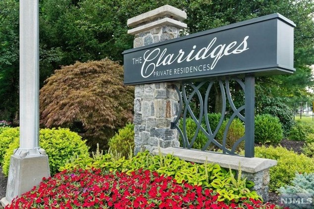 2 Claridge Dr #9ae, Verona, NJ 07044
