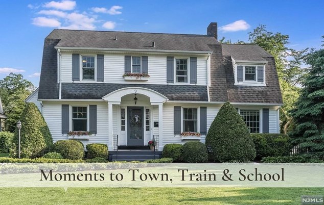 9 Cumberland Rd, Ridgewood, NJ 07452