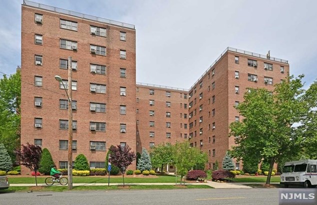 208 Anderson St #s7a, Hackensack, NJ 07601