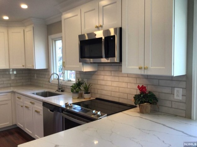 574 Howard St, Westwood NJ  07676-4413 exterior