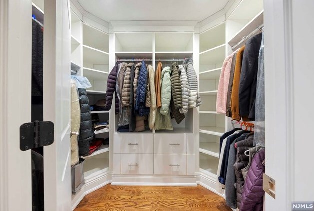 1107 Harvard Pl, West Fort Lee NJ  07024-1627 exterior