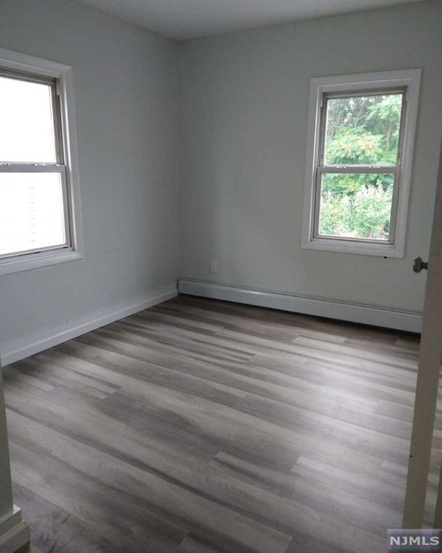 230 Washington Ave, Hackensack, NJ 07601