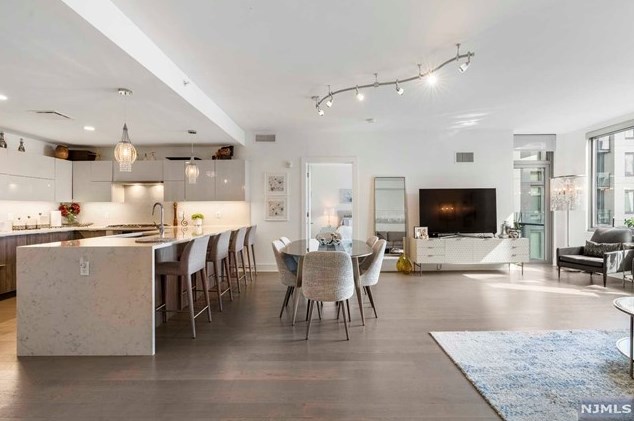 9 Ave At Port Imperial #613, West New York, NJ 07093