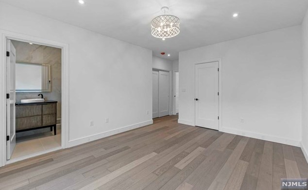 2400 5th St, West Fort Lee NJ  07024-7812 exterior