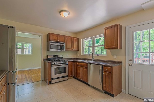 778 Harding Rd, Bridgewater, NJ 08807