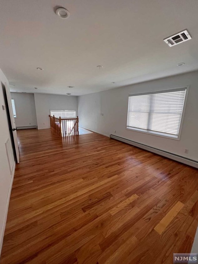 419 Second Ave #1, Lyndhurst, NJ 07071