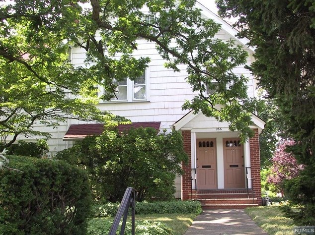 266 Park St, Montclair, NJ 07043