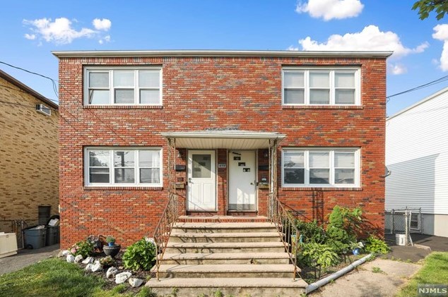 419 New York Ave #2l, Lyndhurst, NJ 07071