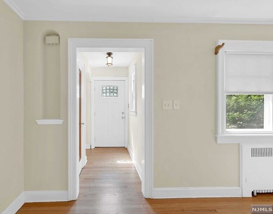 12 Glenwood St, Clifton, NJ 07013