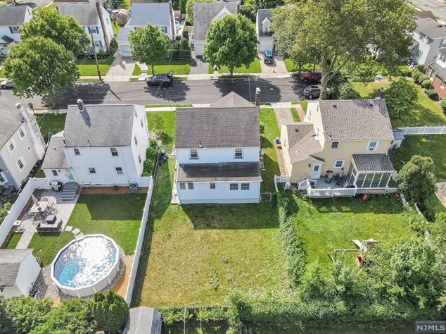 12 Glenwood St, Clifton NJ  07013-2604 exterior