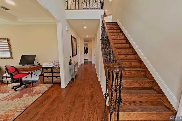 129 Palisade Ave, Emerson NJ  07630-1844 exterior