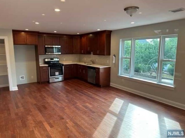 315 Centre Ave #2, Secaucus, NJ 07094