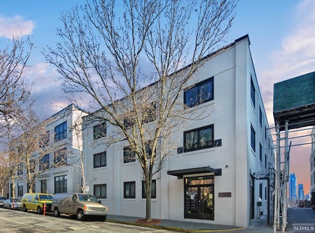 518-536 Gregory Ave #c307, Union City, NJ 07086