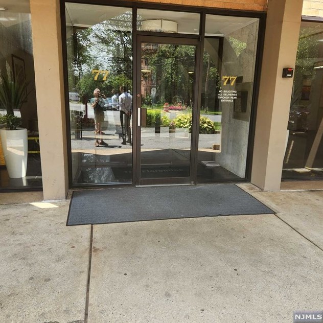 77 Prospect Ave #4j, Hackensack, NJ 07601