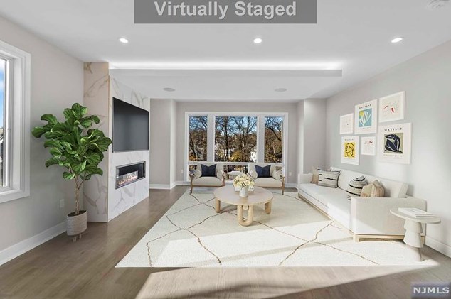 2046 Edwin Ave, West Fort Lee, NJ 07024