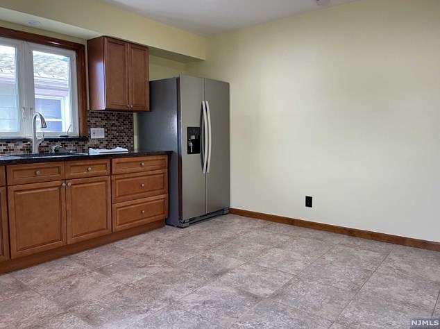 141 Rutherford Pl, North Arlington, NJ 07031