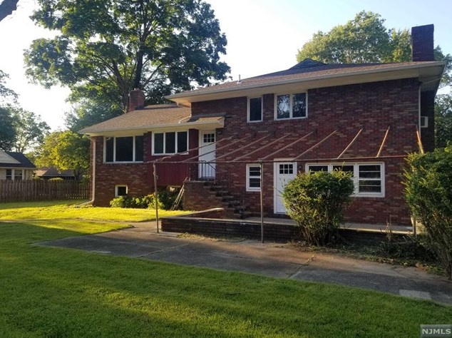 575 Paramus Rd, Paramus, NJ 07652