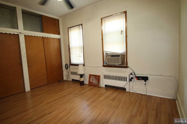 41-5 Irving St, Jersey City NJ  07307-2545 exterior