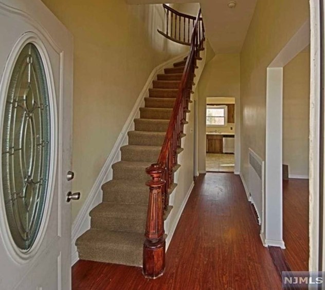 36 Union Ave, Rutherford, NJ 07070