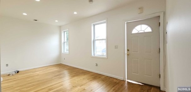 66 Brookside Ave, Lodi NJ  07644-3207 exterior