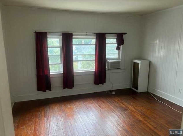 33-35 Grumman Ave #3, Newark, NJ 07112