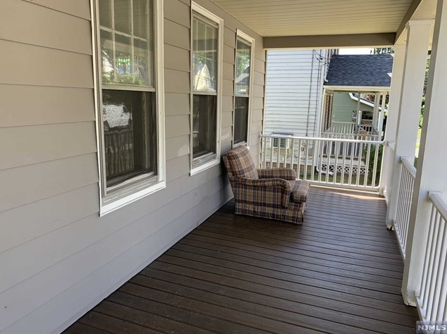 166 Jefferson Ave #1, Cresskill, NJ 07626