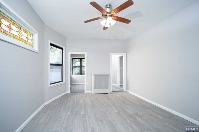 124 Elwood Ave, Newark, NJ 07104-3406
