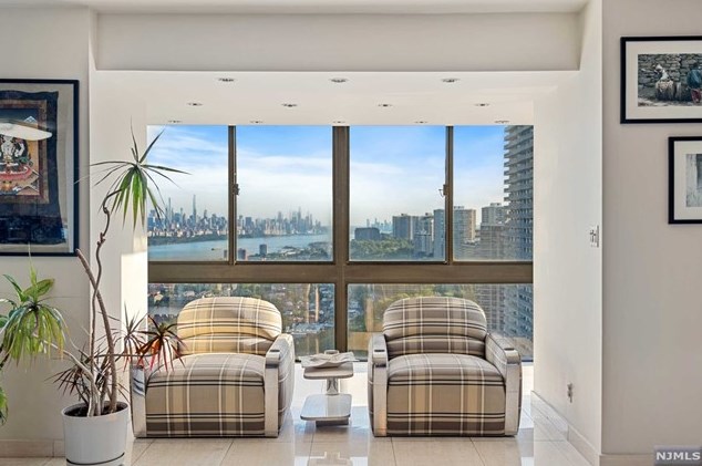 200 Old Palisade Rd #20e, West Fort Lee, NJ 07024