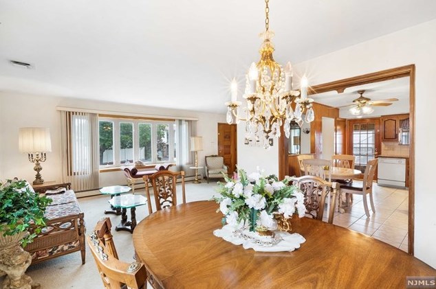 379 Washington Ave, Rutherford NJ  07070-1041 exterior