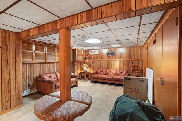 379 Washington Ave, Rutherford NJ  07070-1041 exterior