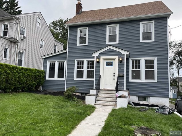 29 Cambridge Rd, Verona, NJ 07044
