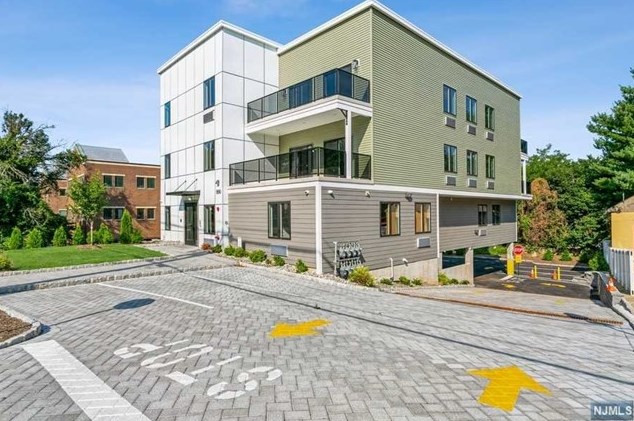 890 Palisade Ave #3a, Teaneck, NJ 07666