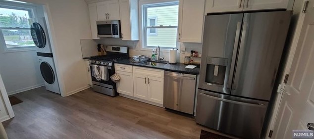 141 Humphrey St, Englewood, NJ 07631