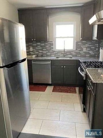 275 Maple St #1, Secaucus, NJ 07094