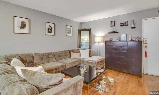 116 71st St #12, West New York, NJ 07093