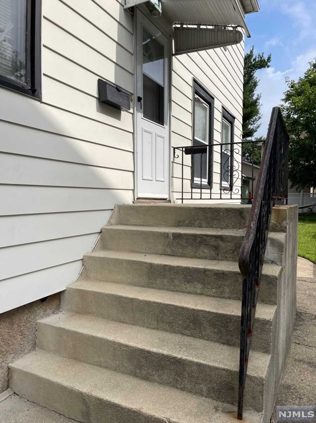 36 Forest Pl #2, Rochelle Park, NJ 07662