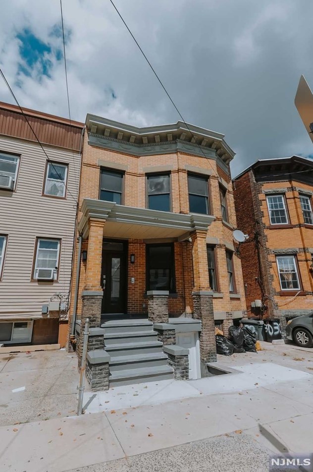 32 Irving St #2, Jersey City, NJ 07307