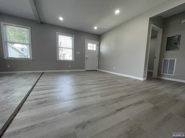 79 Benjamin St #1st Floor, Cranford, NJ 07016