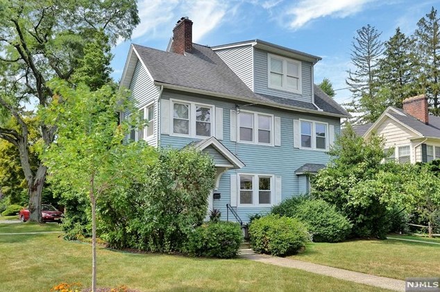 69 Watchung Ave #1, Montclair, NJ 07042