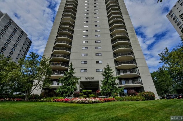 245 Prospect Ave #11d, Hackensack, NJ 07601