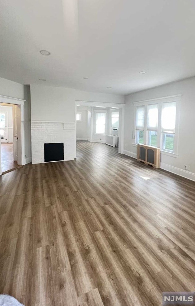 228 Washington Ave, Rutherford, NJ 07070