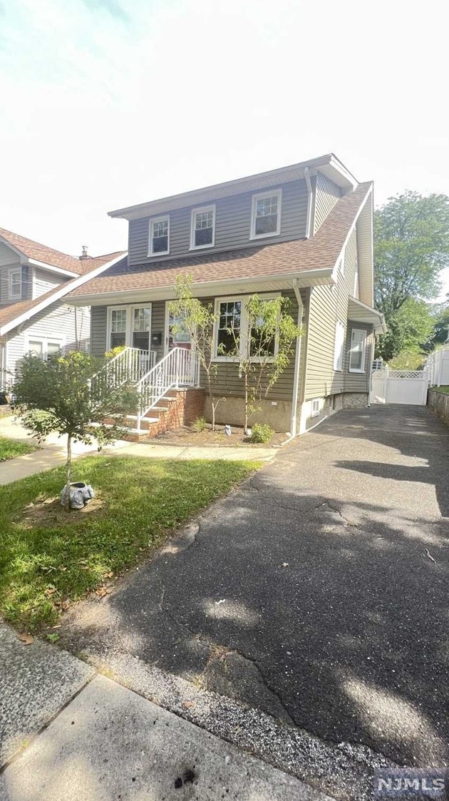 228 Washington Ave, Rutherford NJ  07070-1144 exterior