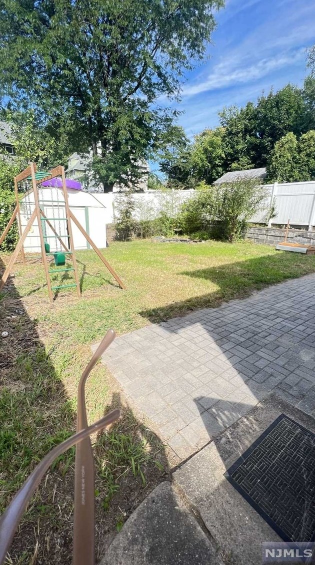 228 Washington Ave, Rutherford NJ  07070-1144 exterior