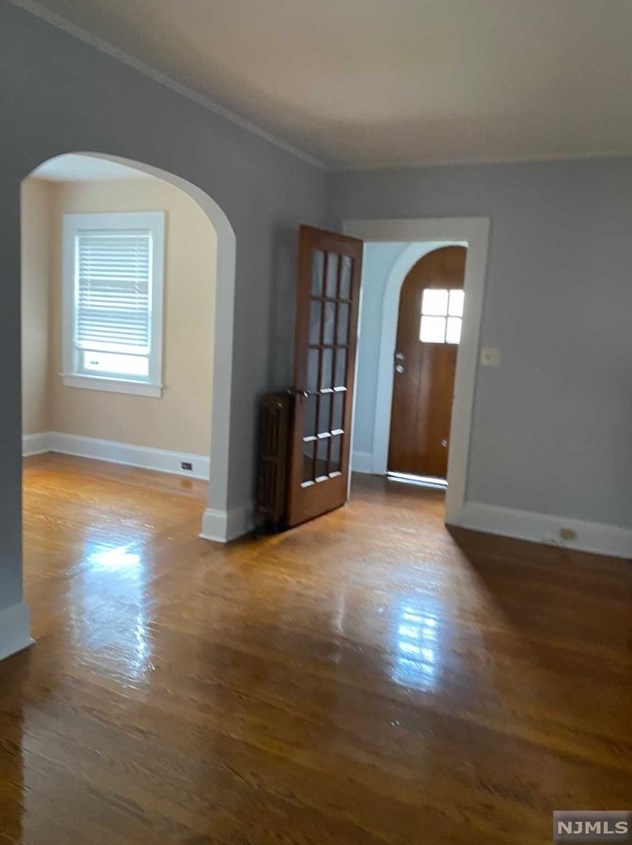 207 Cambridge Ave, Englewood, NJ 07631