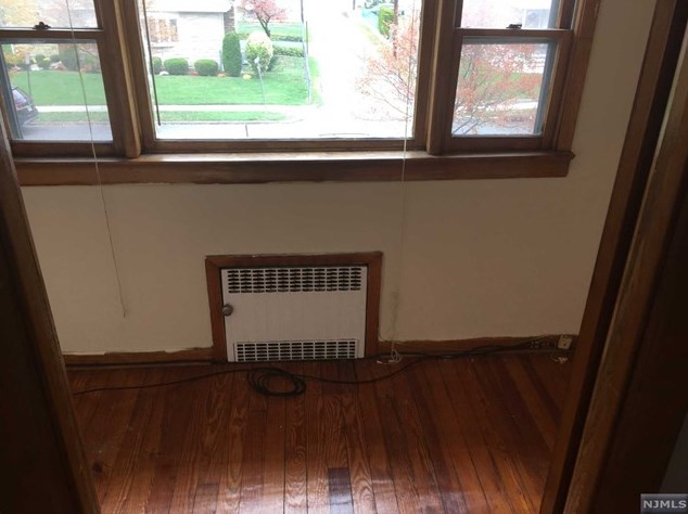 41 Forest Ave, Paterson, NJ 07506