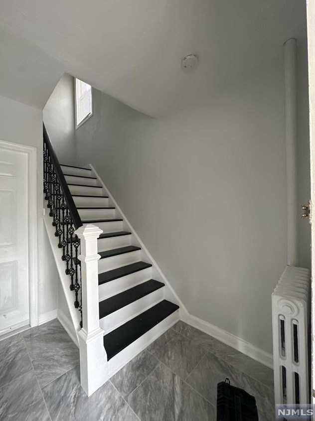 15 Terrace Ave #2, Rochelle Park, NJ 07662